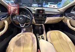 بی ئێم دەبڵیو X1